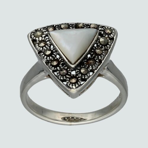 Anillo Triangulo Nácar Marquesitas