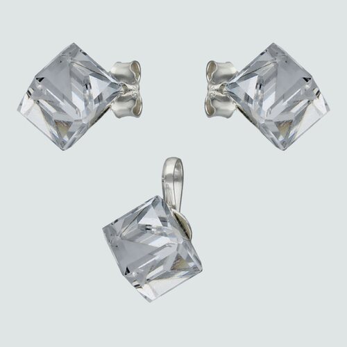 Conjunto Cubo Hecho con Cristal Swarovski® 6x6 mm