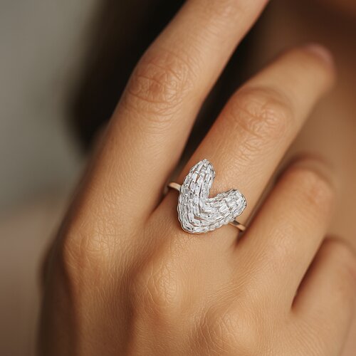 Anillo Chunky Corazón Circones Baguette
