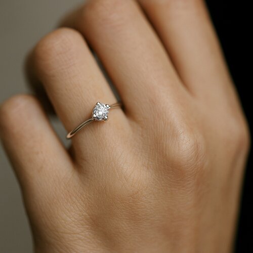 Anillo Circón Solitario