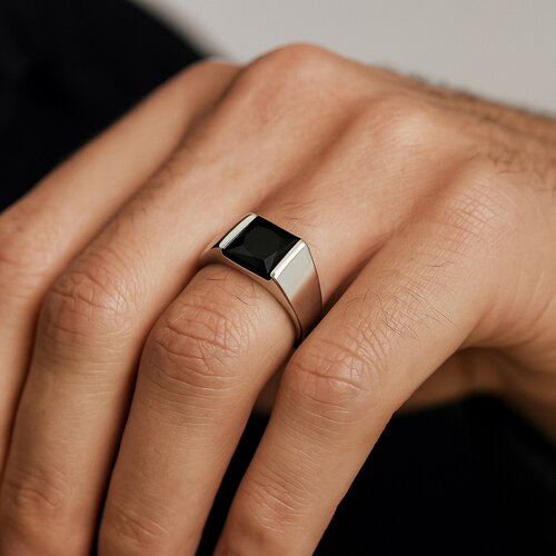 Anillo Sello Circon Ónix