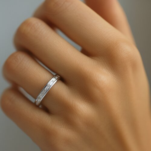 Anillo Cintillo Circones Baguette