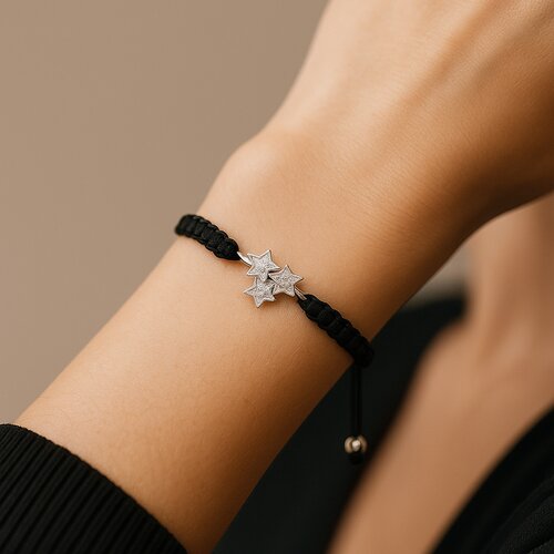 Pulsera Hilo Negro Ajustable Estrellas Circones
