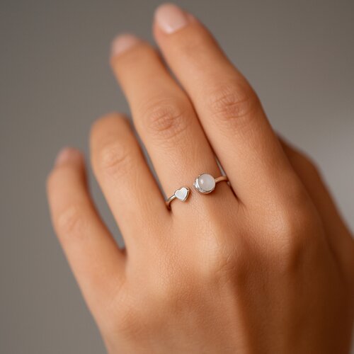 Anillo Ajustable Corazón Piedra Luna