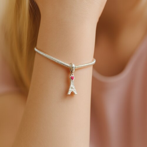 Colgante Charm Torre Eiffel Corazón Circones Rubí