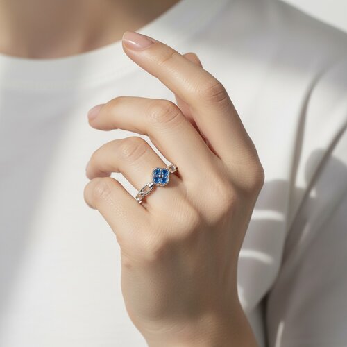 Anillo Eslabones Flor Circones Agua Marina