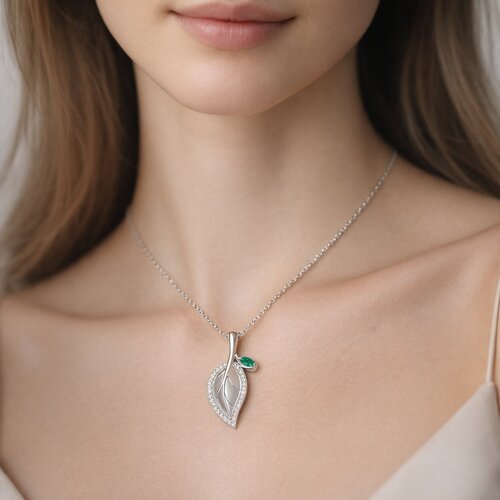 Collar Hoja Circones Cuarzo